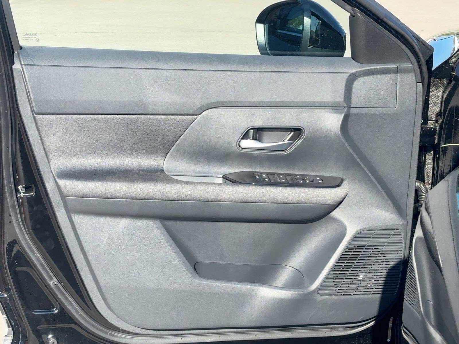 2026 Nissan Kicks SV photo 17