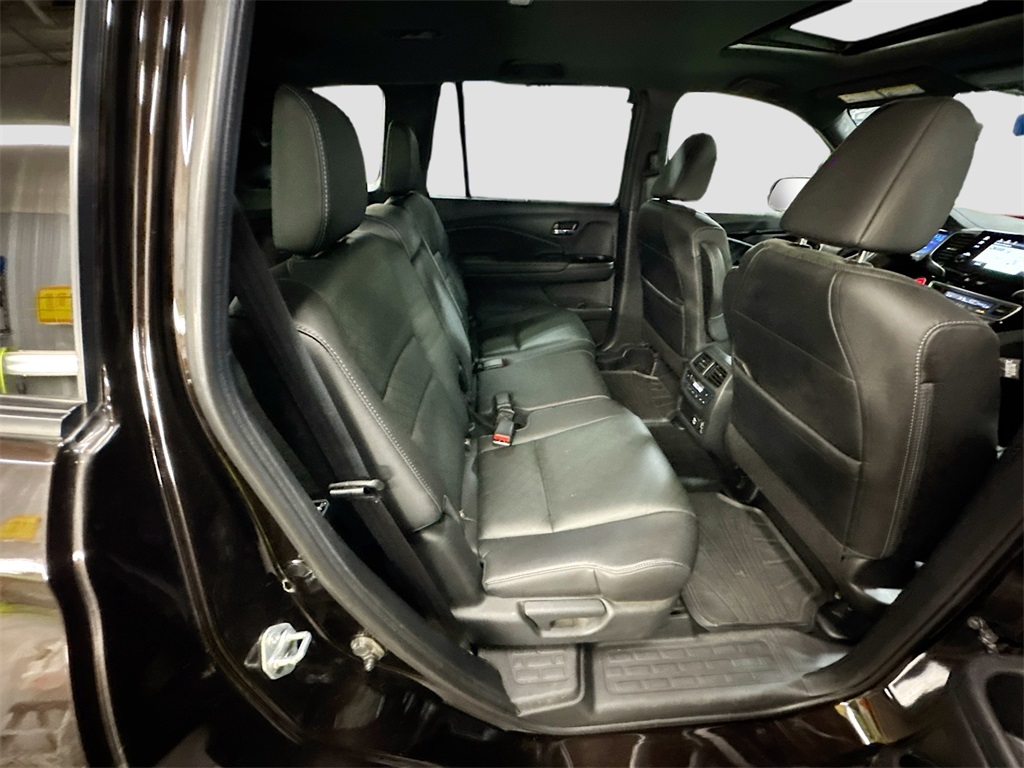 2020 Honda Passport Touring photo 25