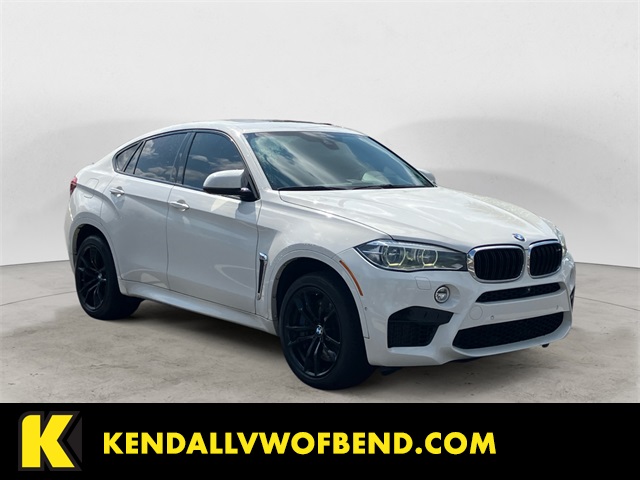 2015 BMW X6 M