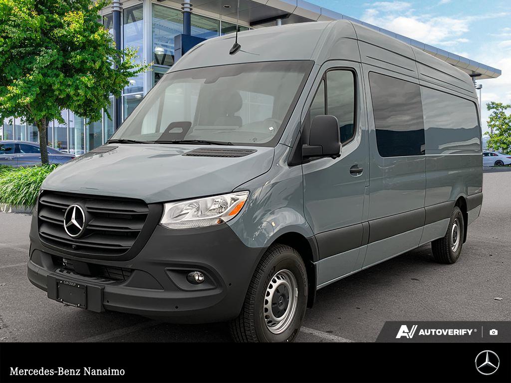 2025 Mercedes-Benz Sprinter Crew Van