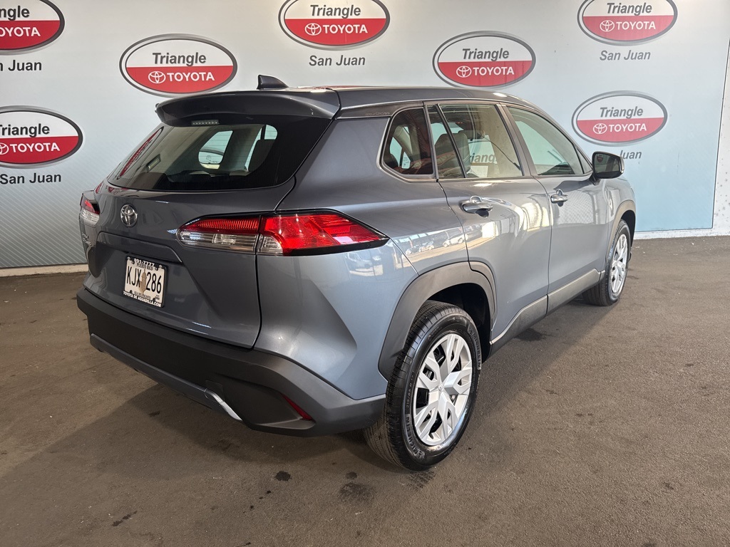 2024 Toyota Corolla Cross L photo 4
