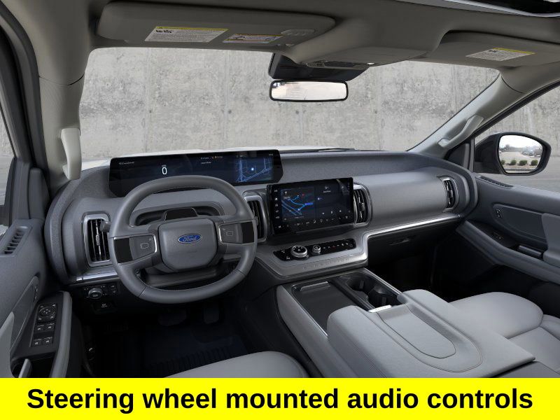 2025 Ford Expedition photo 6