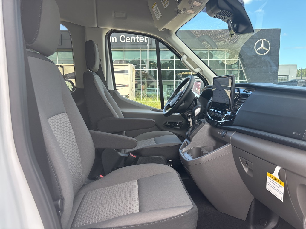 2025 Ford Transit Passenger XLT photo 34