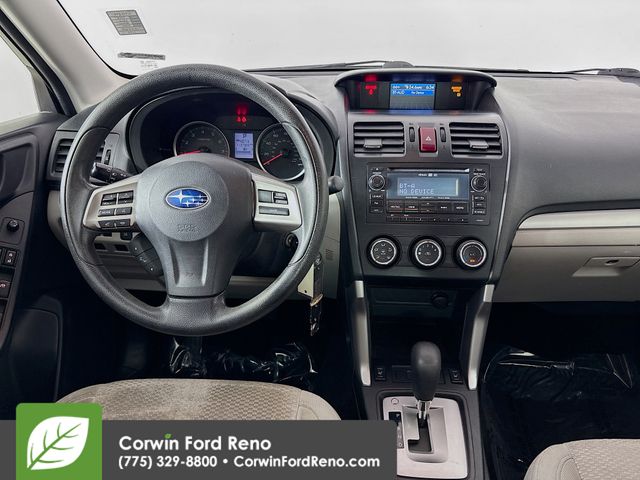 2015 Subaru Forester 2.5i Premium photo 19