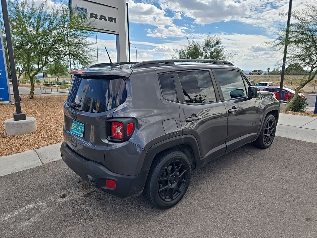 2020 Jeep Renegade Altitude photo 4