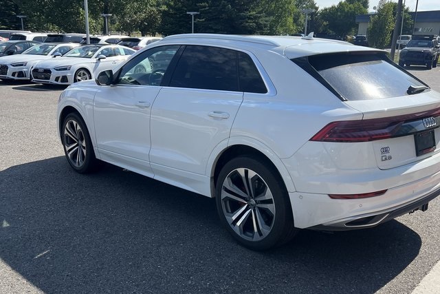 2019 Audi Q8 Premium Plus photo 3
