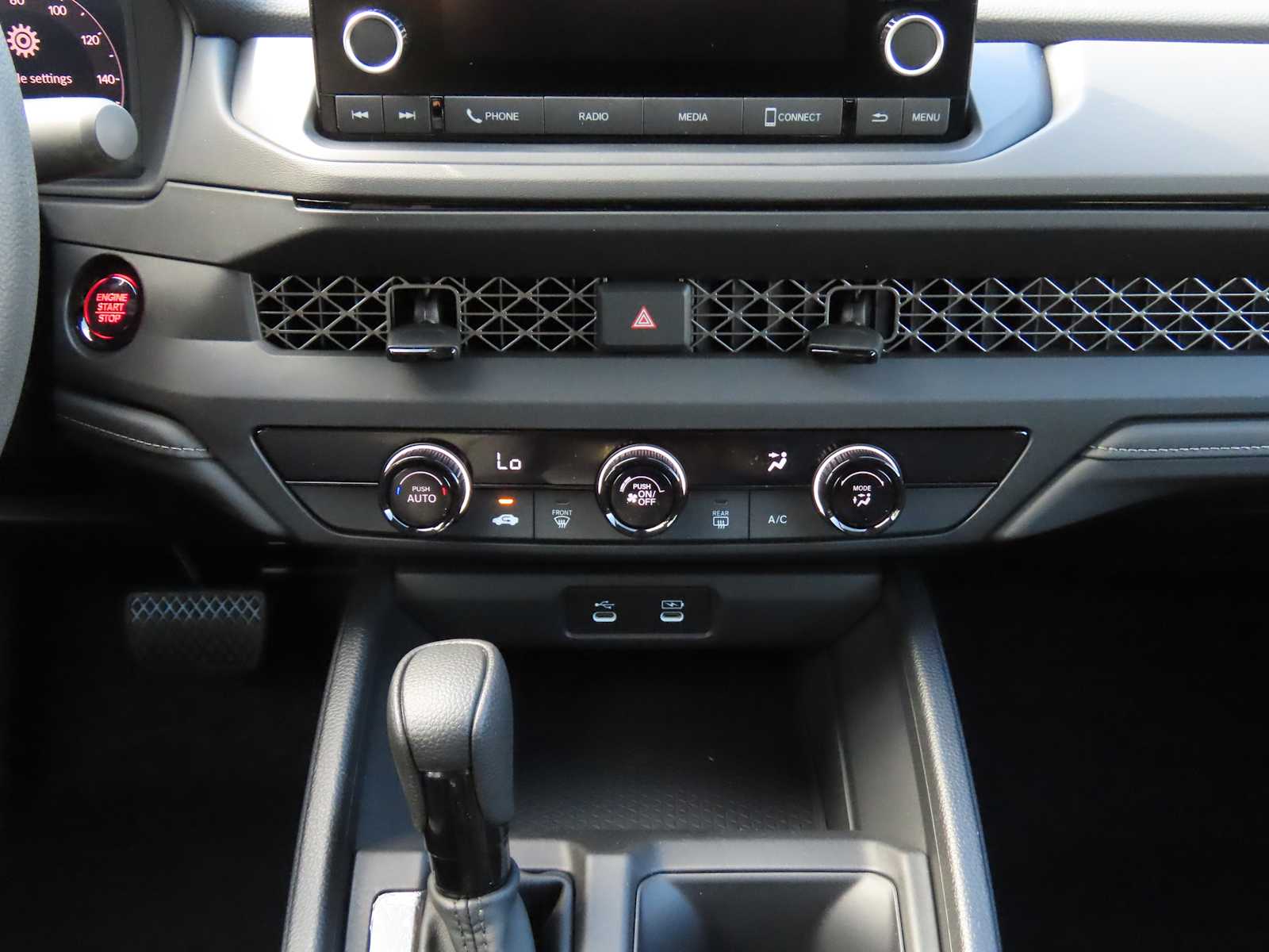 2025 Honda Accord LX photo 14