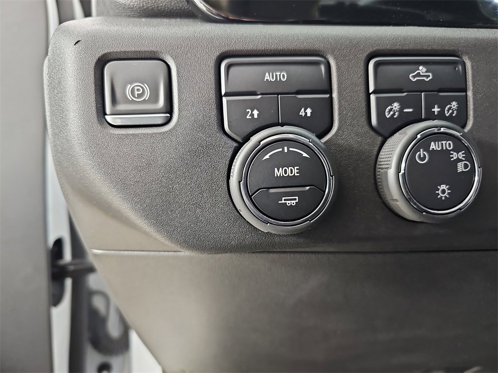2023 Chevrolet Silverado 1500 LT photo 23