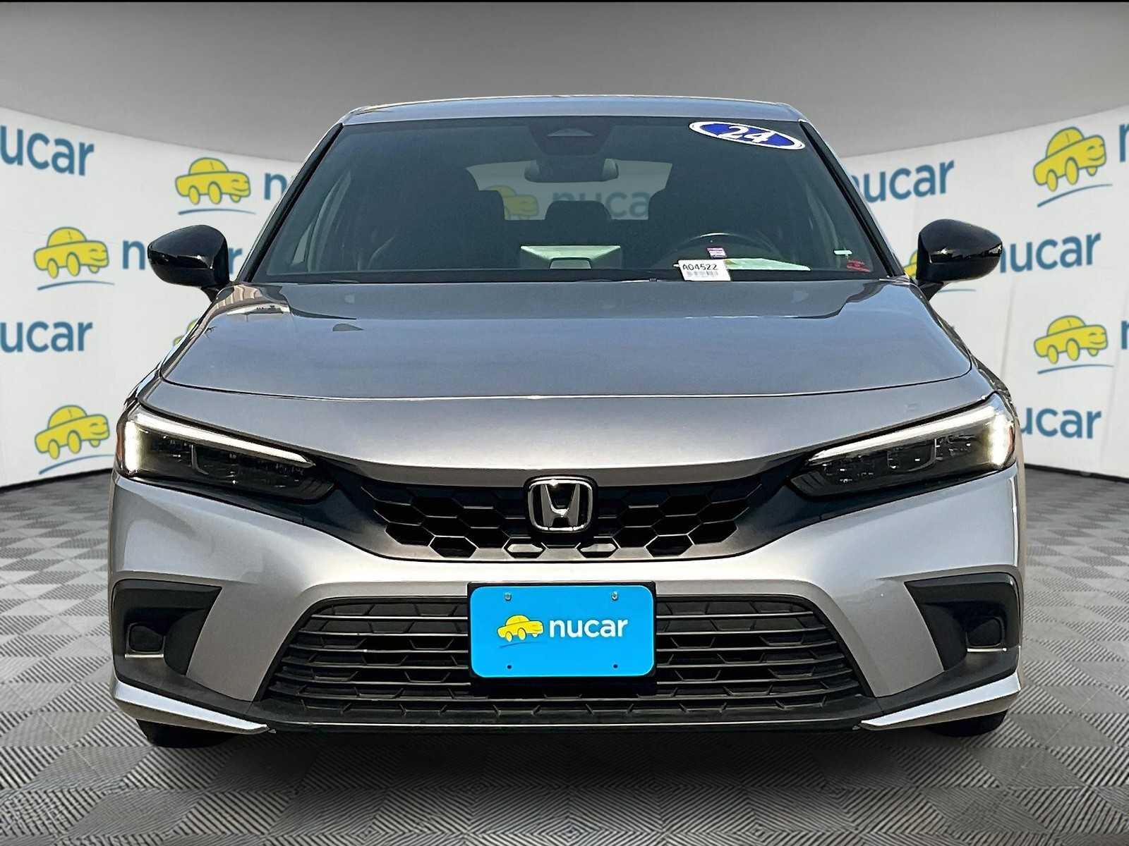 2024 Honda Civic Hatchback Sport photo 2