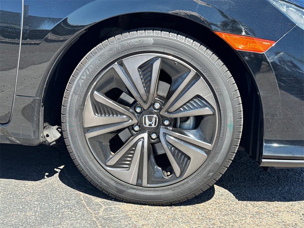2018 Honda Civic EX-L photo 6