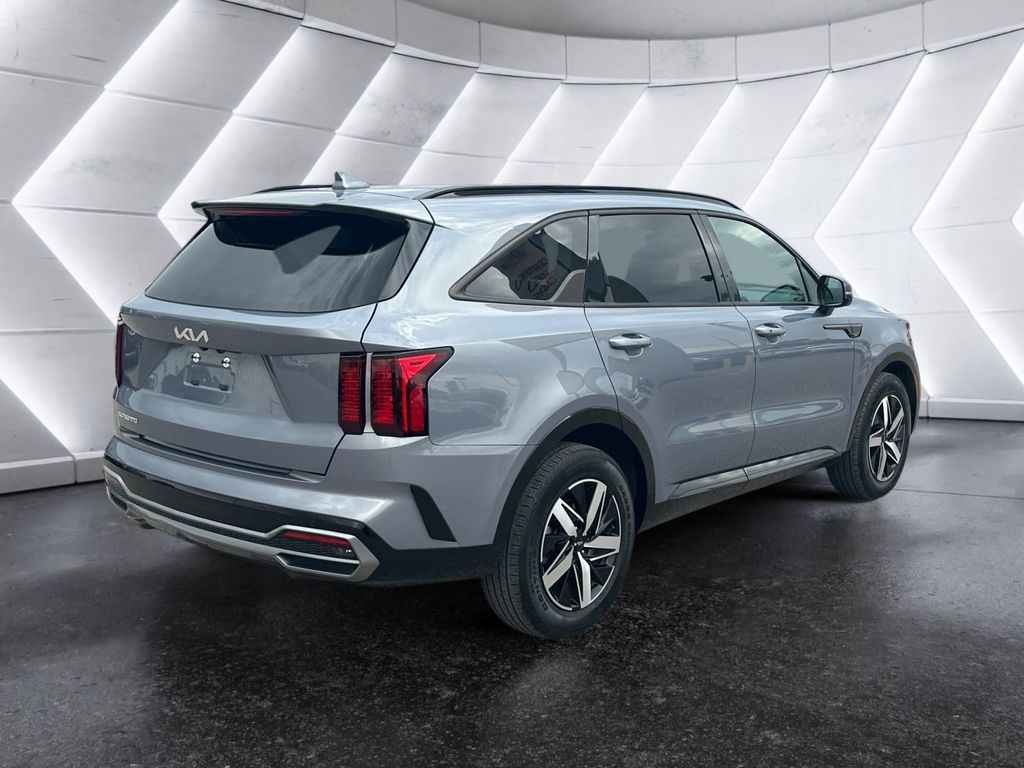 2023 Kia Sorento S photo 4