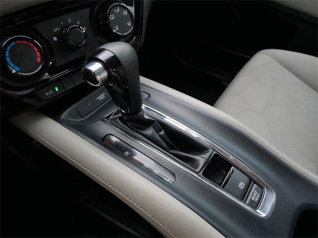 2021 Honda HR-V LX photo 19