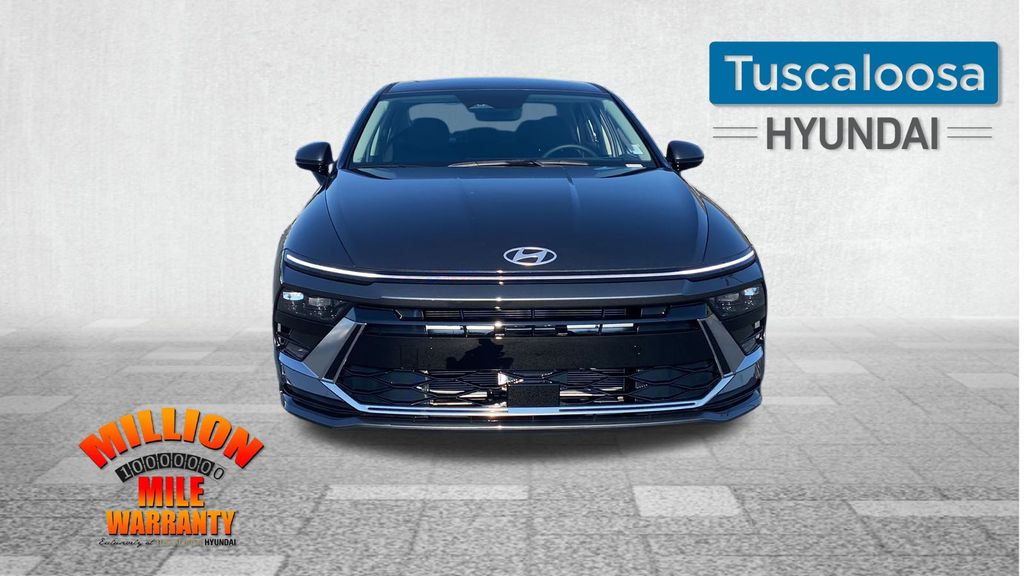 2026 Hyundai Sonata SEL Sport photo 2