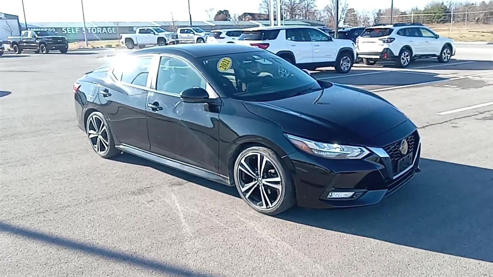 Used 2021 Nissan Sentra SR with VIN 3N1AB8DV4MY210733 for sale in Kansas City