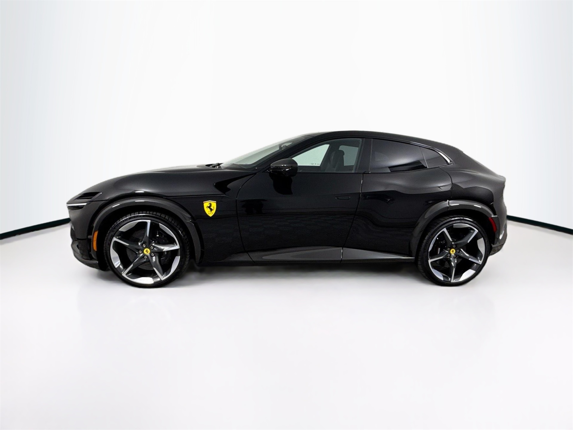 2025 Ferrari Purosangue Base photo 4