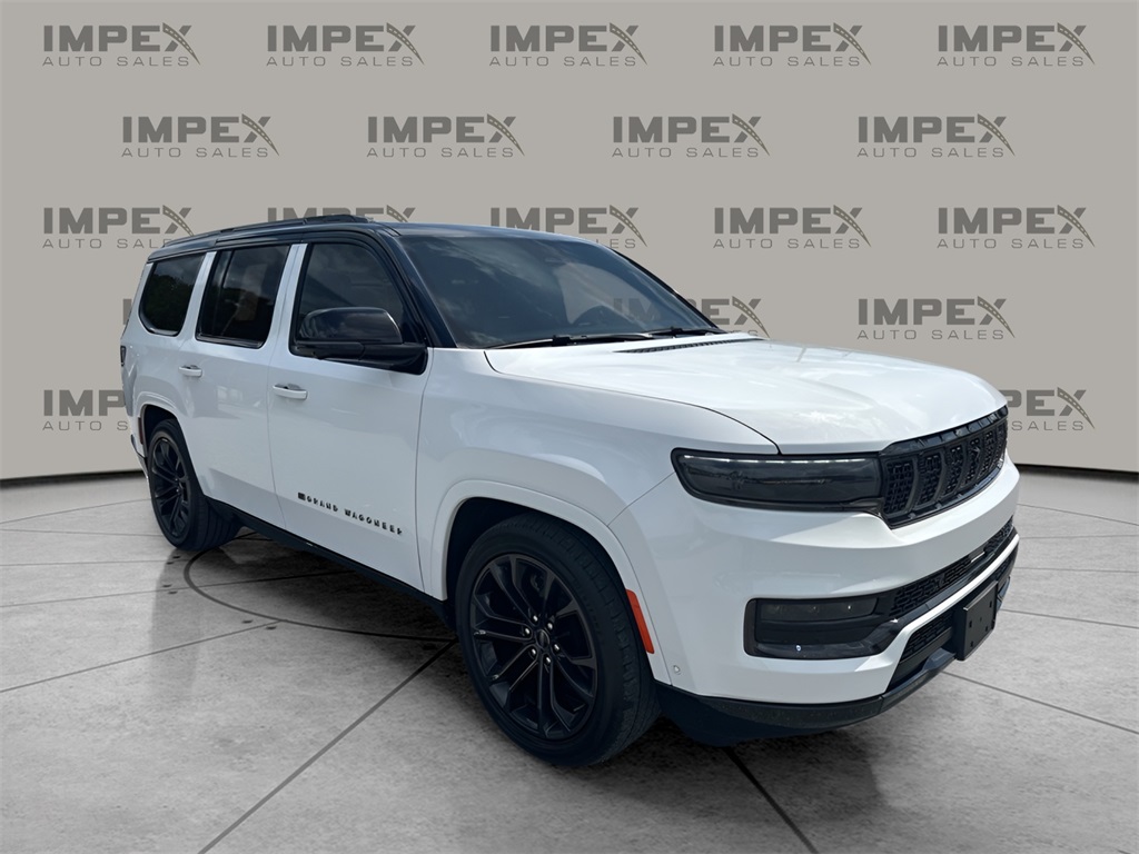 2024 Jeep Grand Wagoneer II photo 2