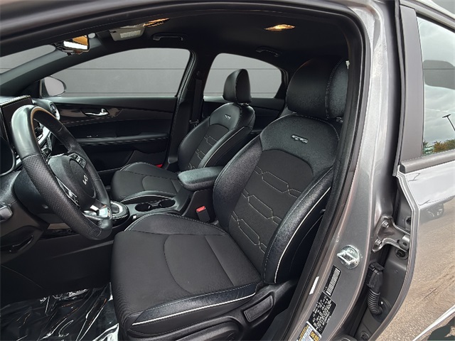2023 Kia Forte GT-Line photo 10