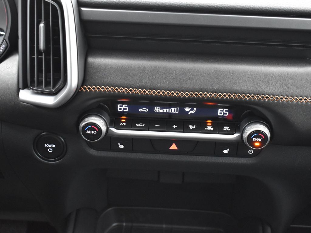 2025 Mazda CX-50 Premium photo 14