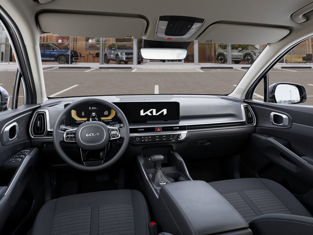 2025 Kia Sorento LX photo 13