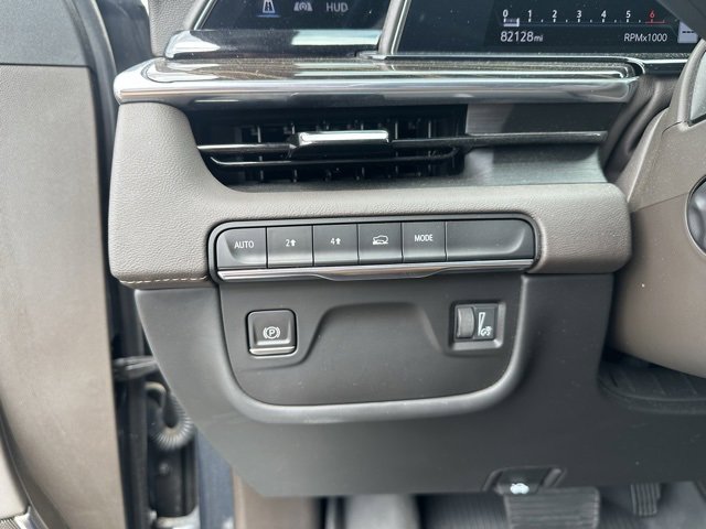 2021 Cadillac Escalade Premium Luxury photo 25