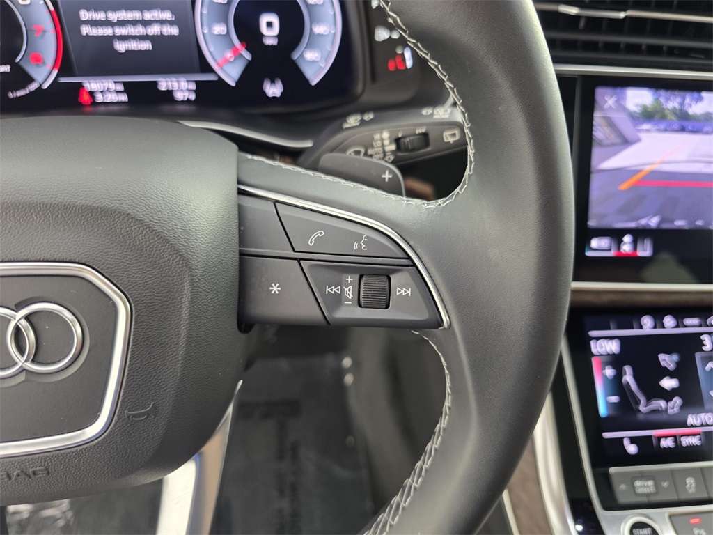 2025 Audi Q7 55 Premium photo 19