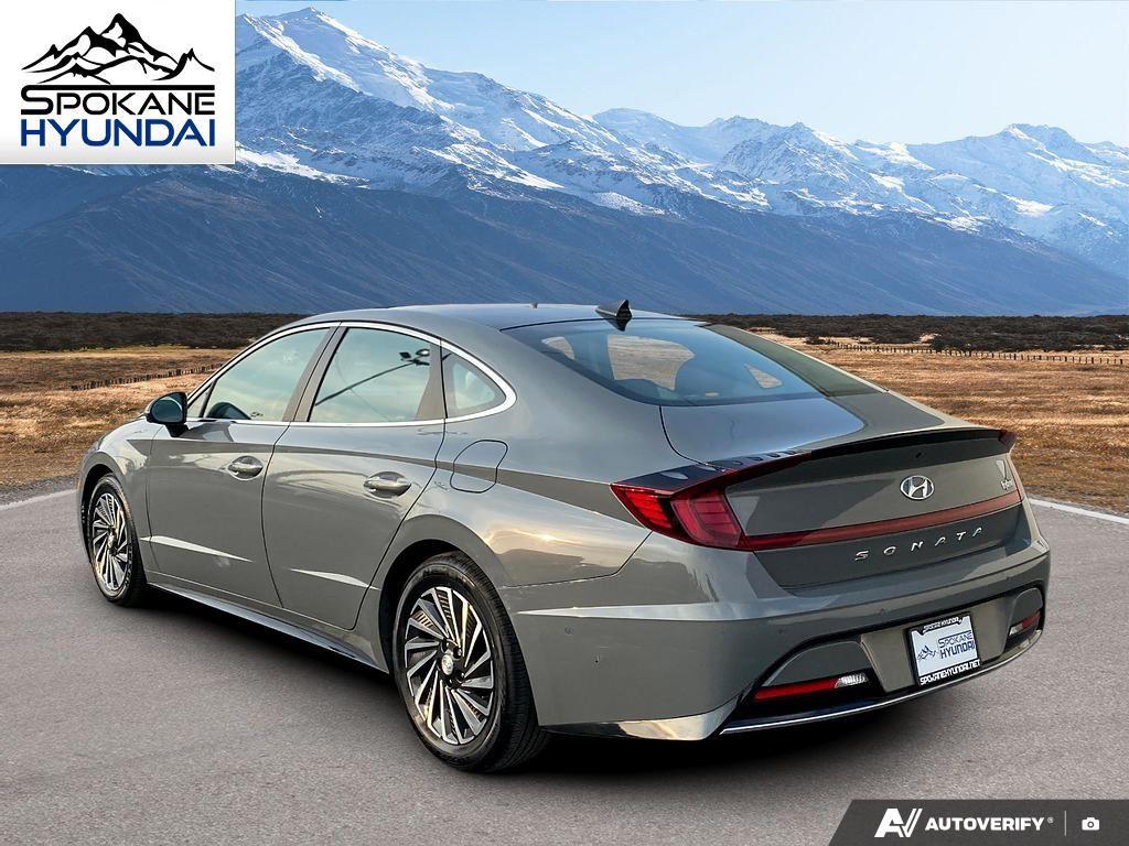 2022 Hyundai Sonata Hybrid Limited photo 3