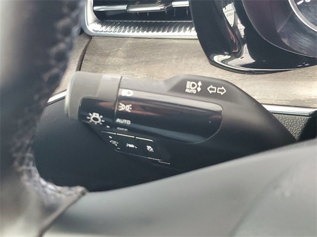 2024 Kia K5 EX photo 16