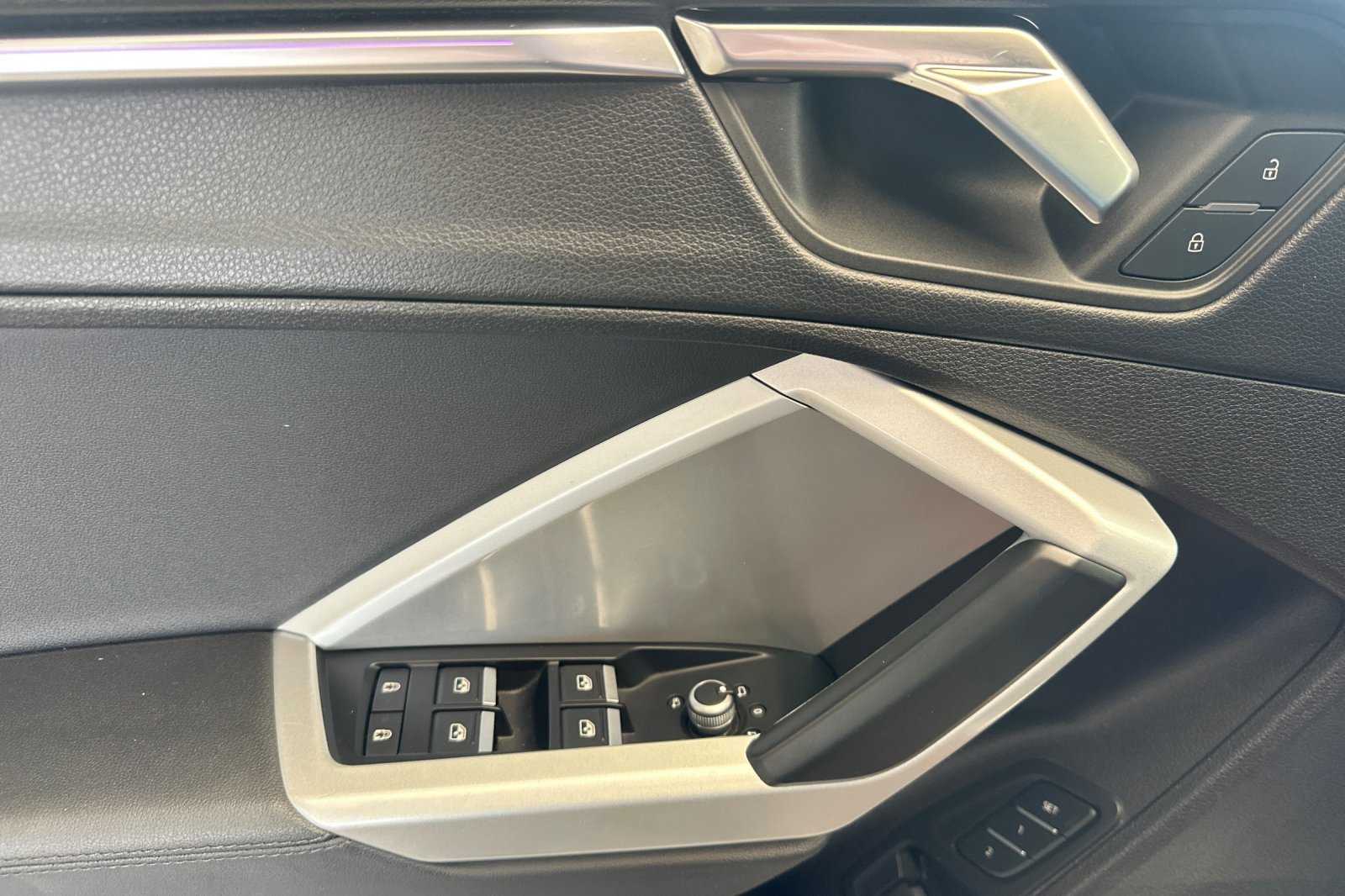2022 Audi Q3 S line Premium Plus photo 10