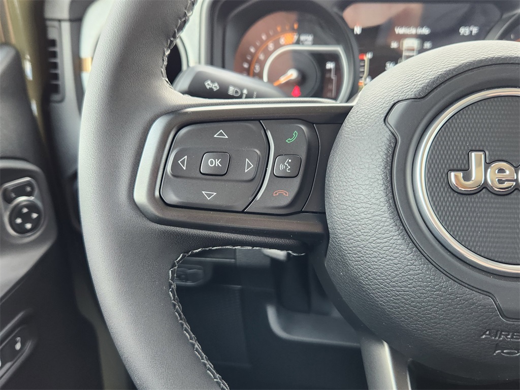 2025 Jeep Wrangler Willys photo 10