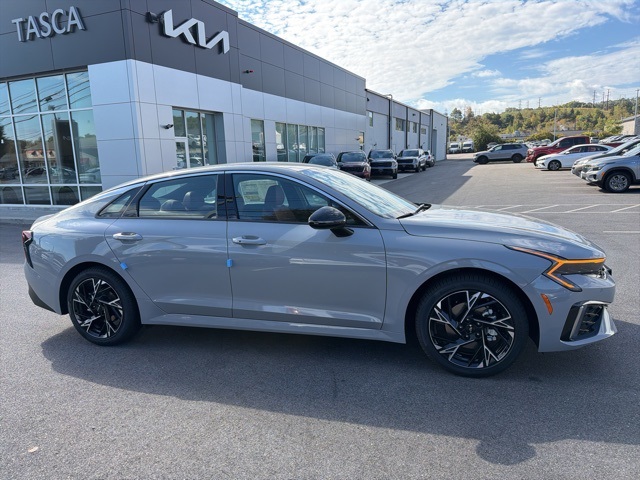 2026 Kia K5 GT-Line photo 2
