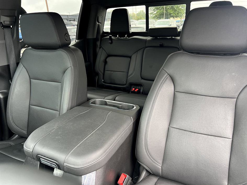2024 Chevrolet Silverado 1500 LTZ photo 13