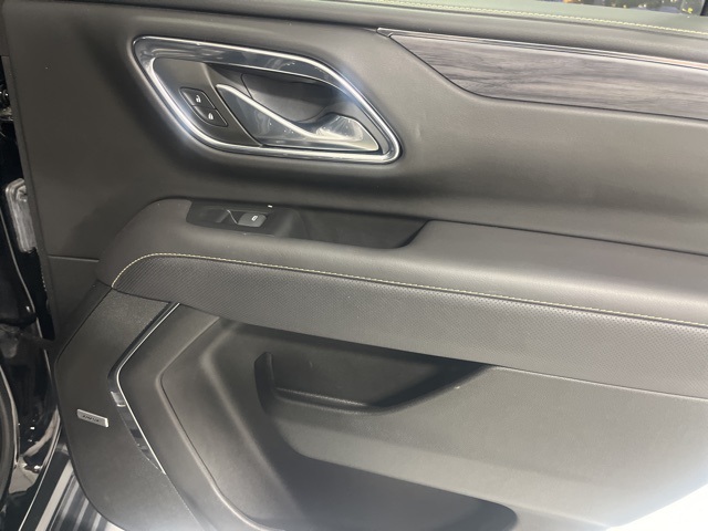 2023 Gmc Yukon SLT photo 27