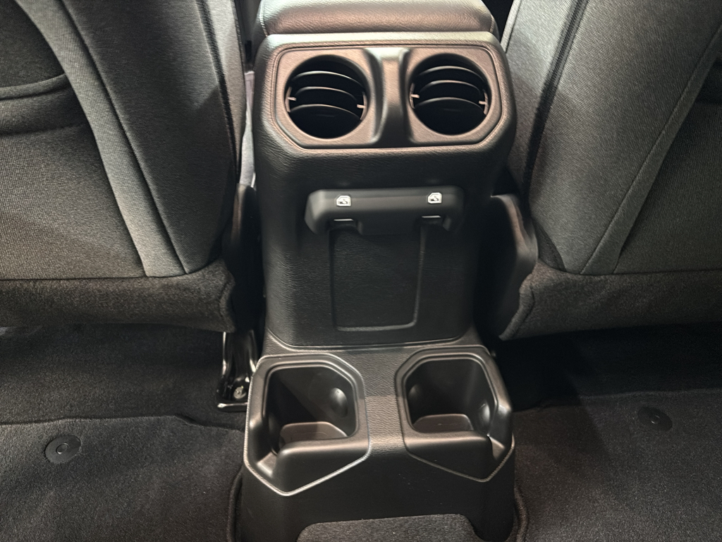 2025 Jeep Wrangler Sport S photo 22