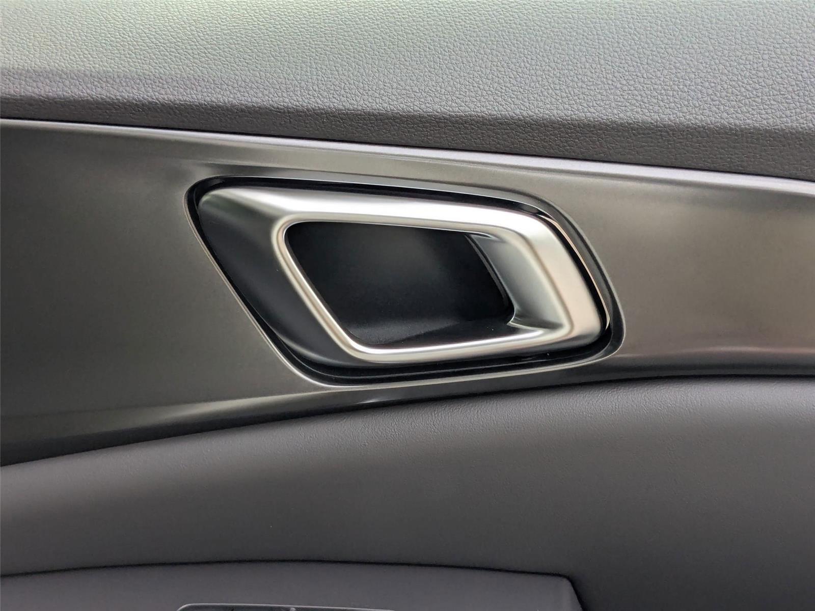 2026 Kia Carnival SX photo 35