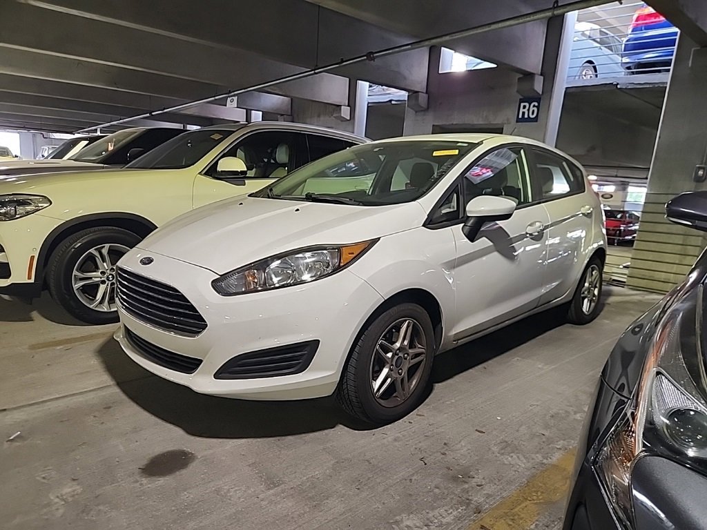 2018 Ford Fiesta SE's photo