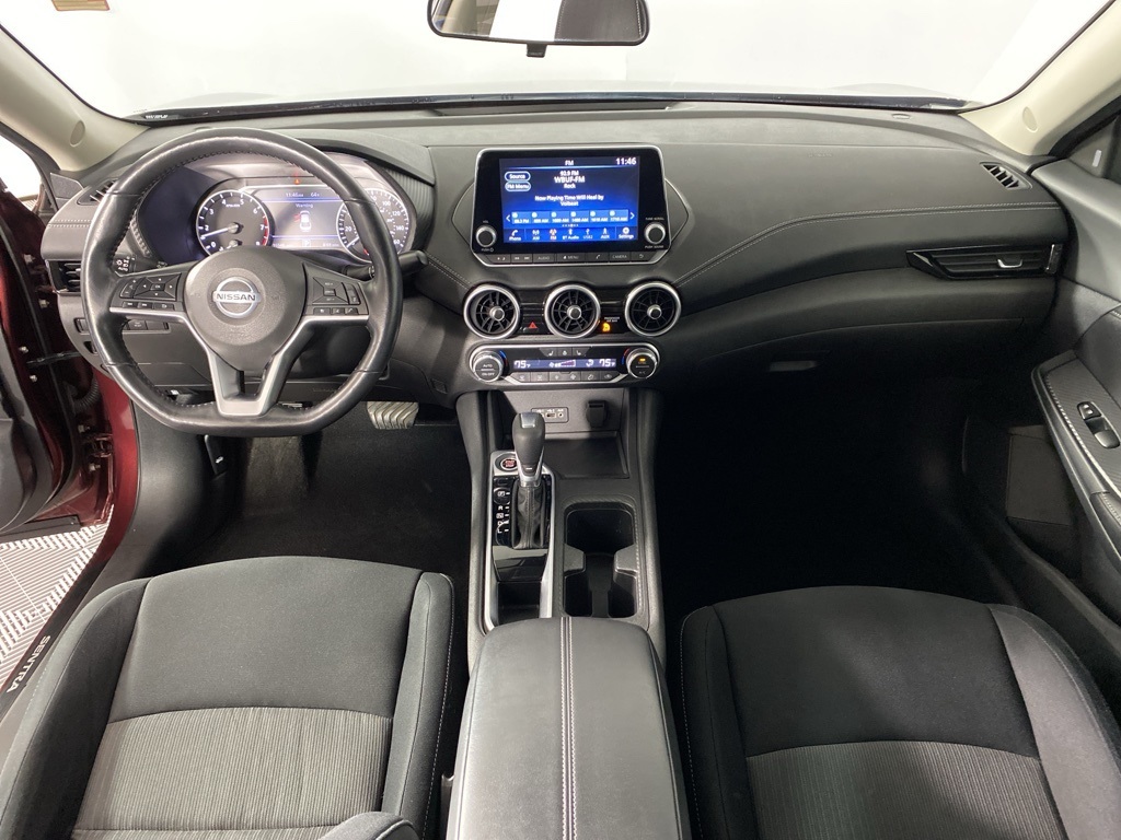 2022 Nissan Sentra SV photo 2