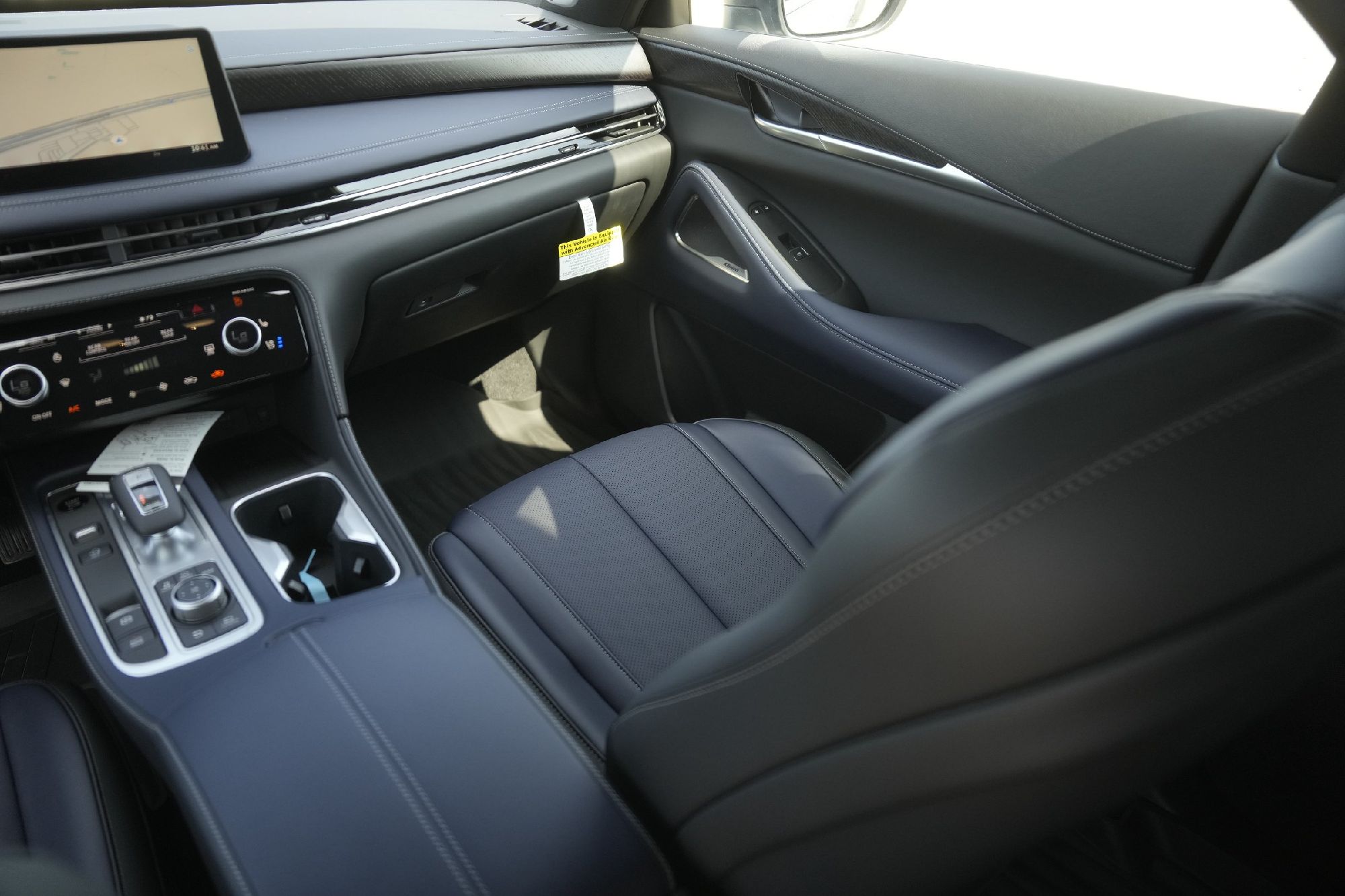 2026 Infiniti QX60 AWD photo 14