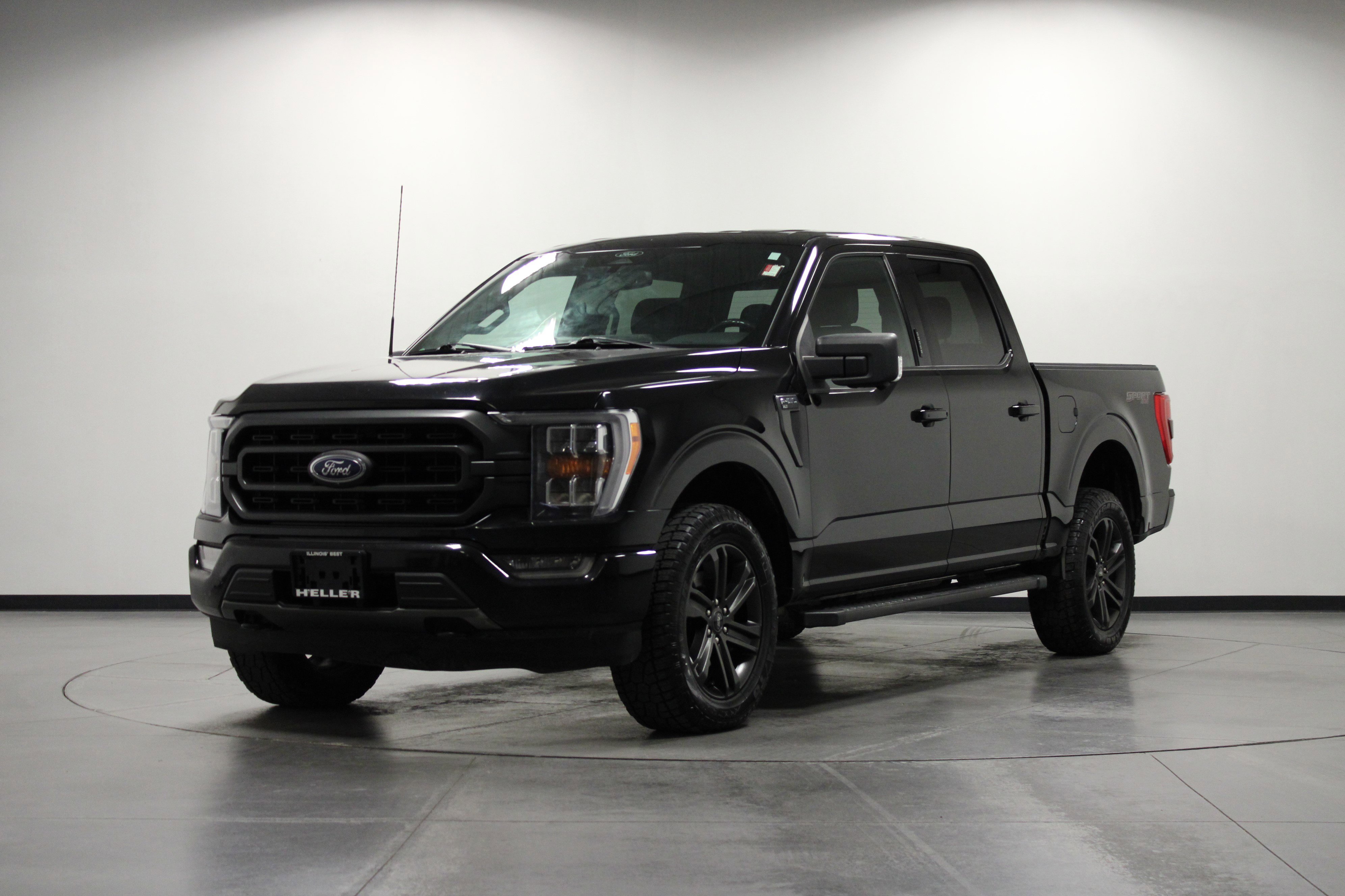 2021 Ford F-150 XLT photo 7