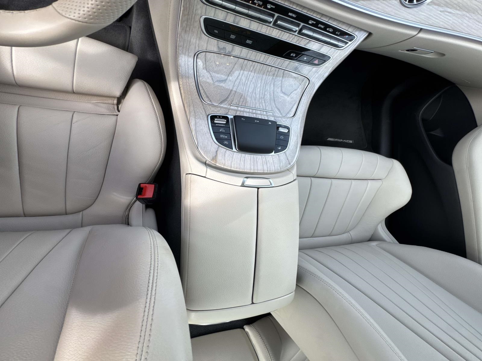 2022 Mercedes Benz E 450 photo 23