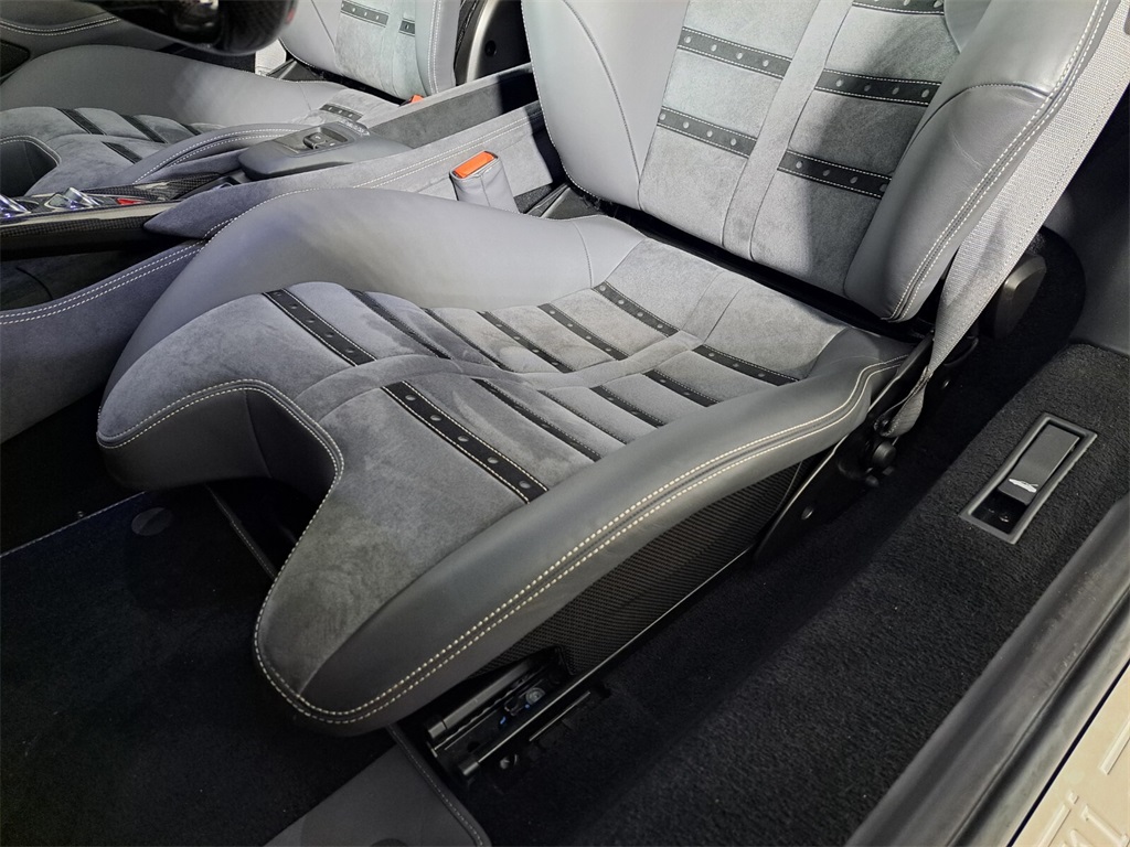 Certified Used 2022 Canna di Fucile Ferrari Base image 17