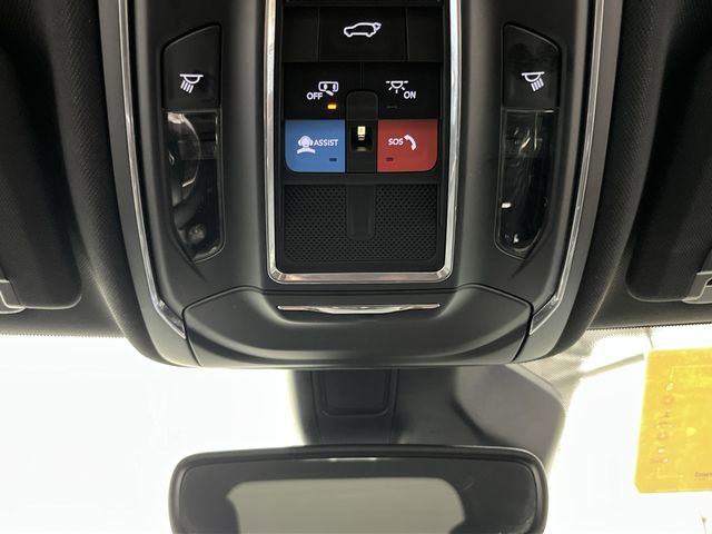 2024 Jeep Grand Cherokee Altitude X photo 22