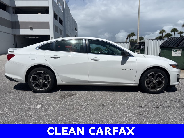 2019 Chevrolet Malibu RS photo 2