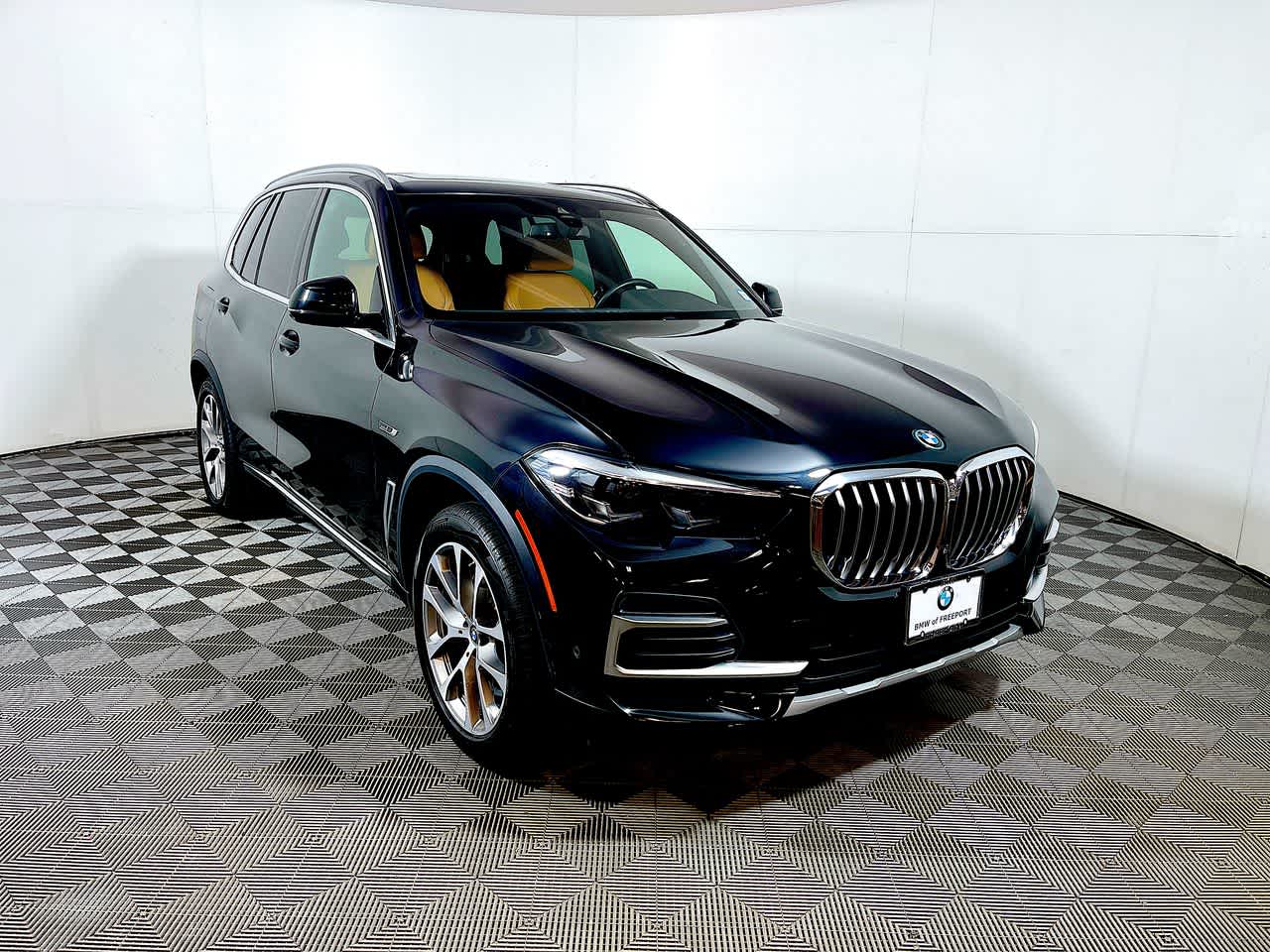 PreOwned 2022 BMW X5 xDrive45e Sport Utility in West Roxbury 