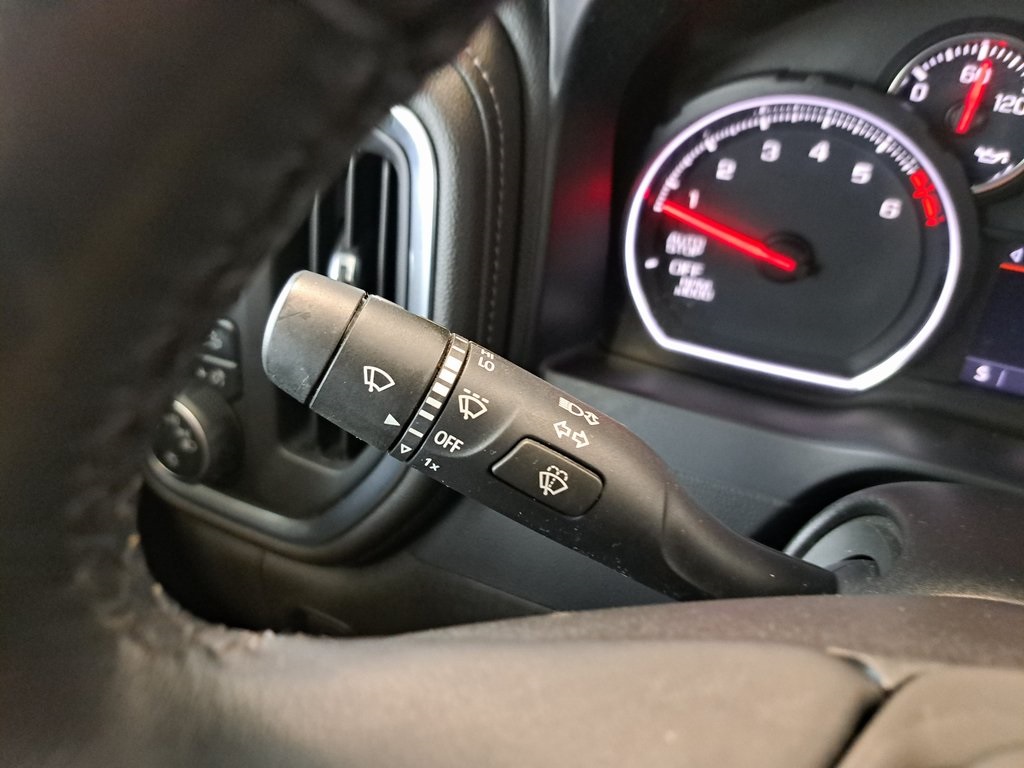 2021 Chevrolet Silverado 1500 RST photo 18