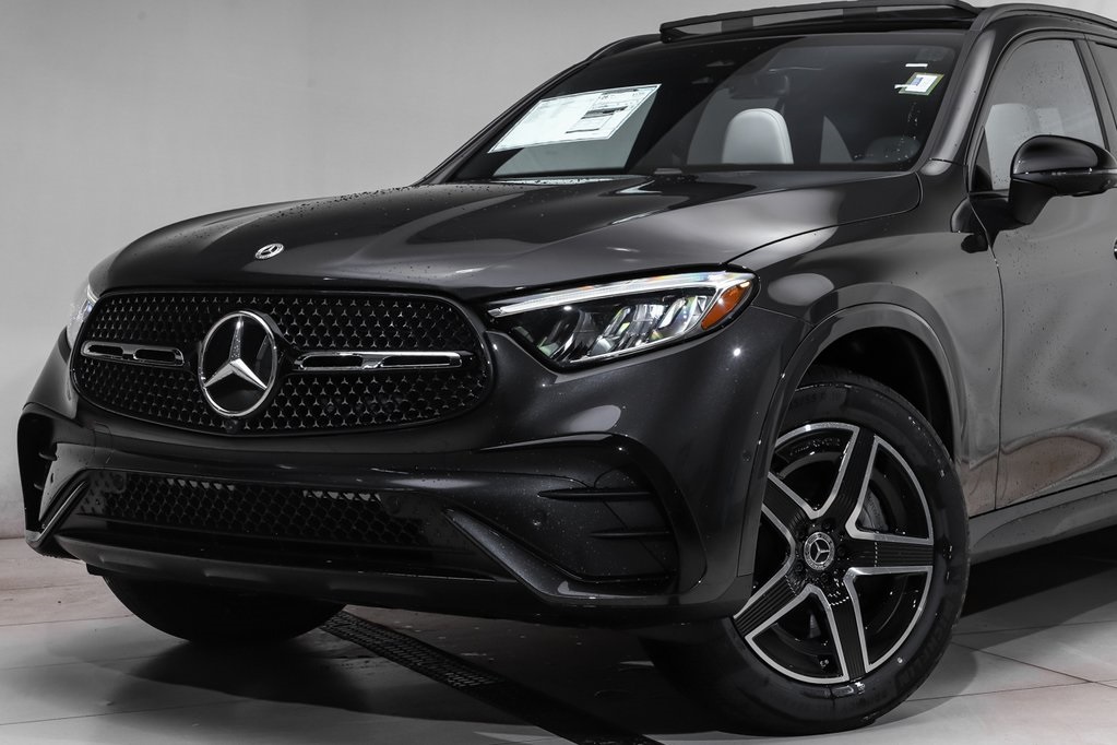 2026 Mercedes Benz GLC 300 4MATIC photo 2
