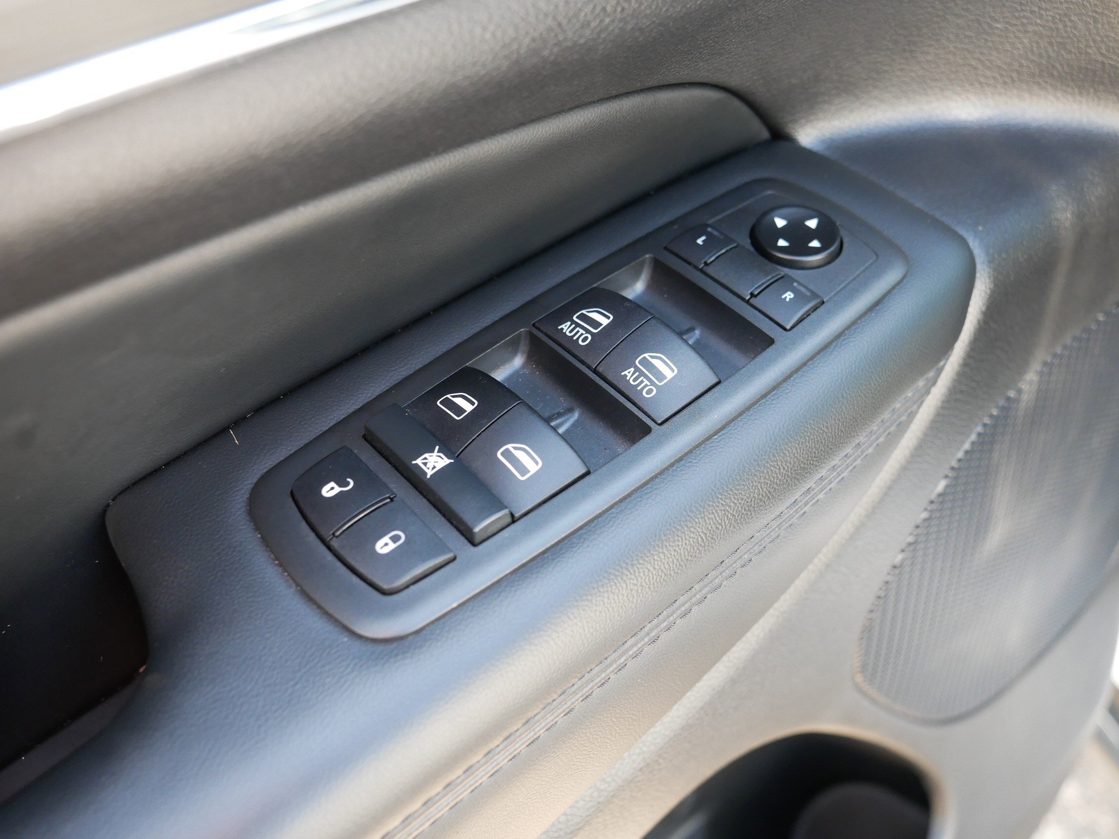 2021 Jeep Grand Cherokee Limited photo 17