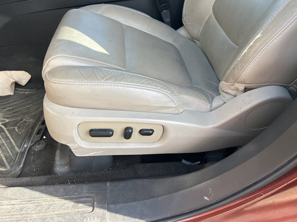2015 Ford Explorer XLT photo 21