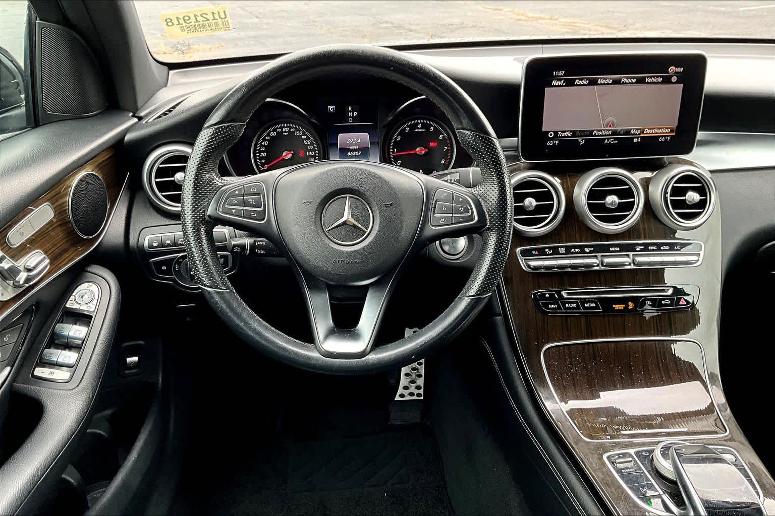 2019 Mercedes Benz GLC 300 photo 4