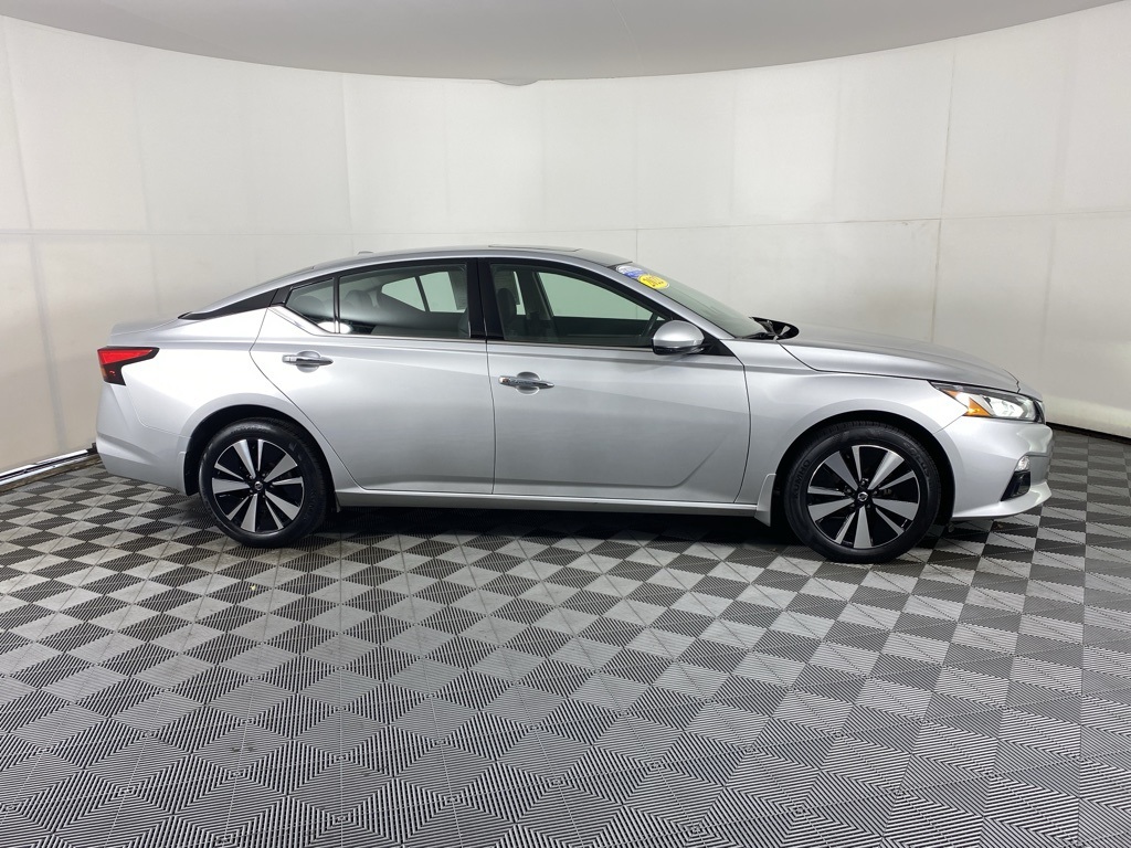 2022 Nissan Altima 2.5 SL photo 10