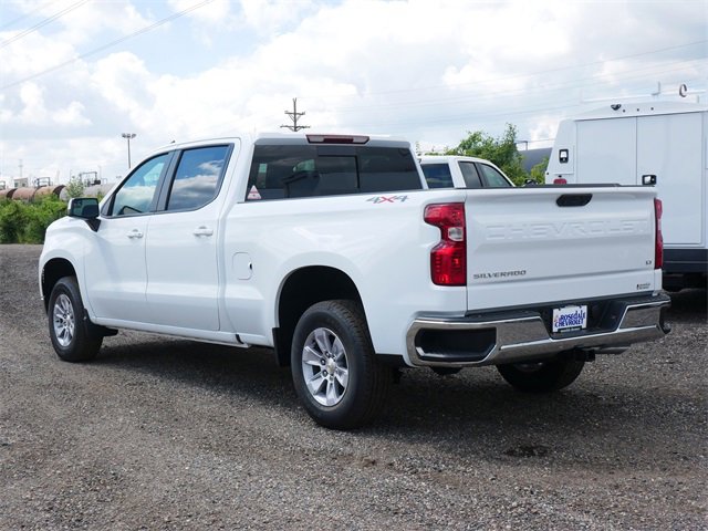 2026 Chevrolet Silverado 1500 photo 4
